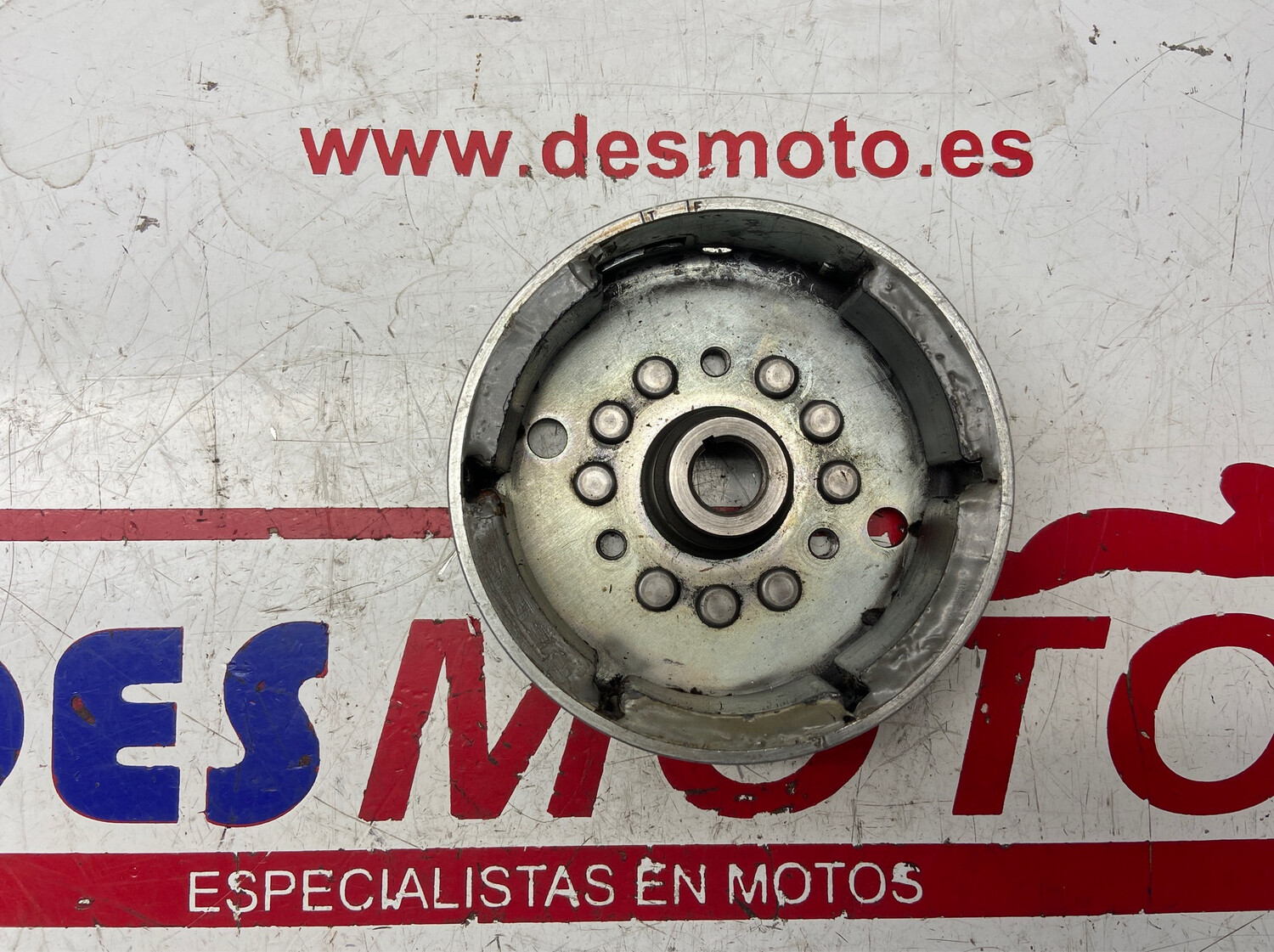 Plato magnetico GP9306 (ver imágenes) KAWASAKI 500