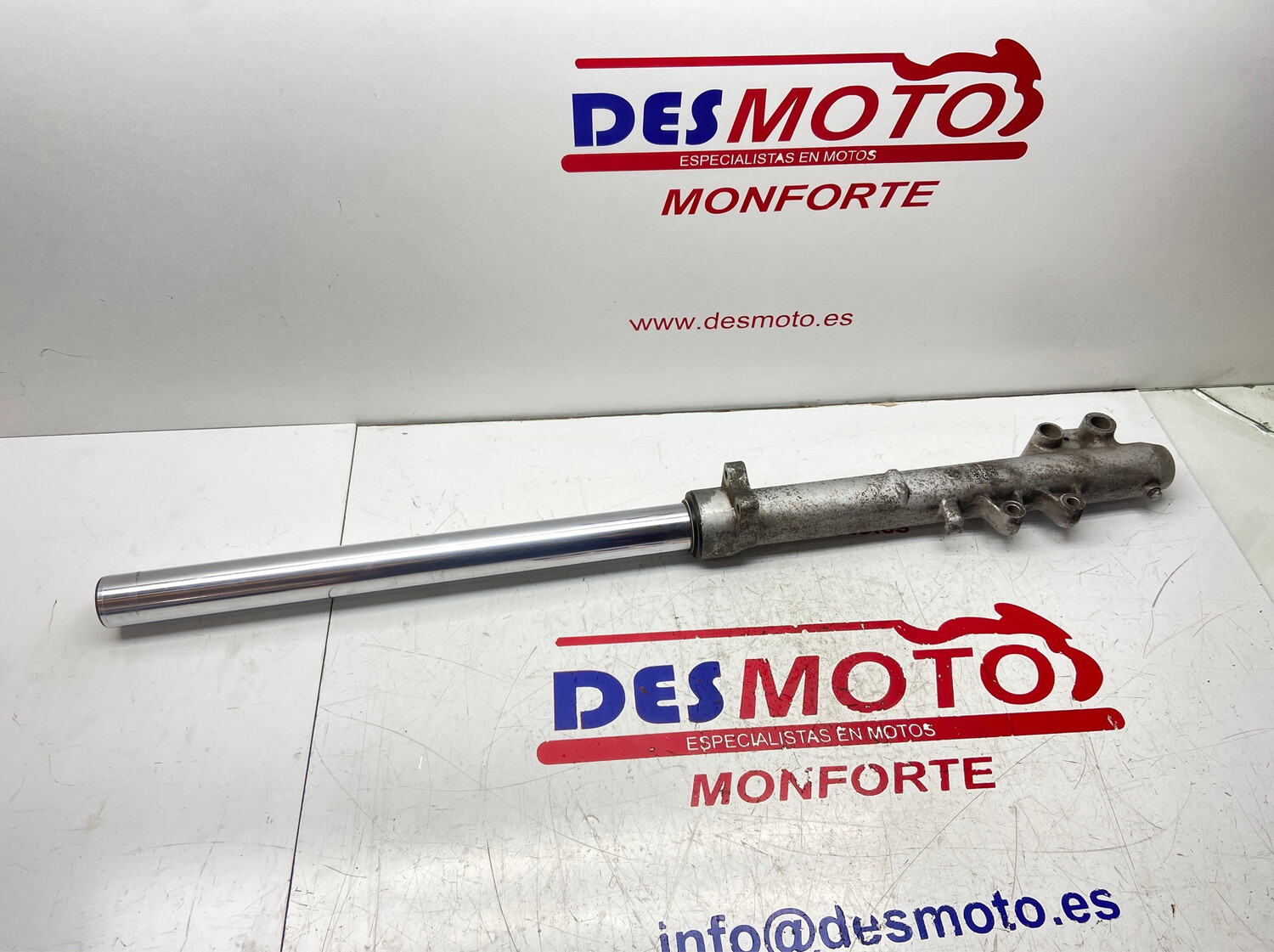 Barra izquierda BMW F650 GS 2004 ABS