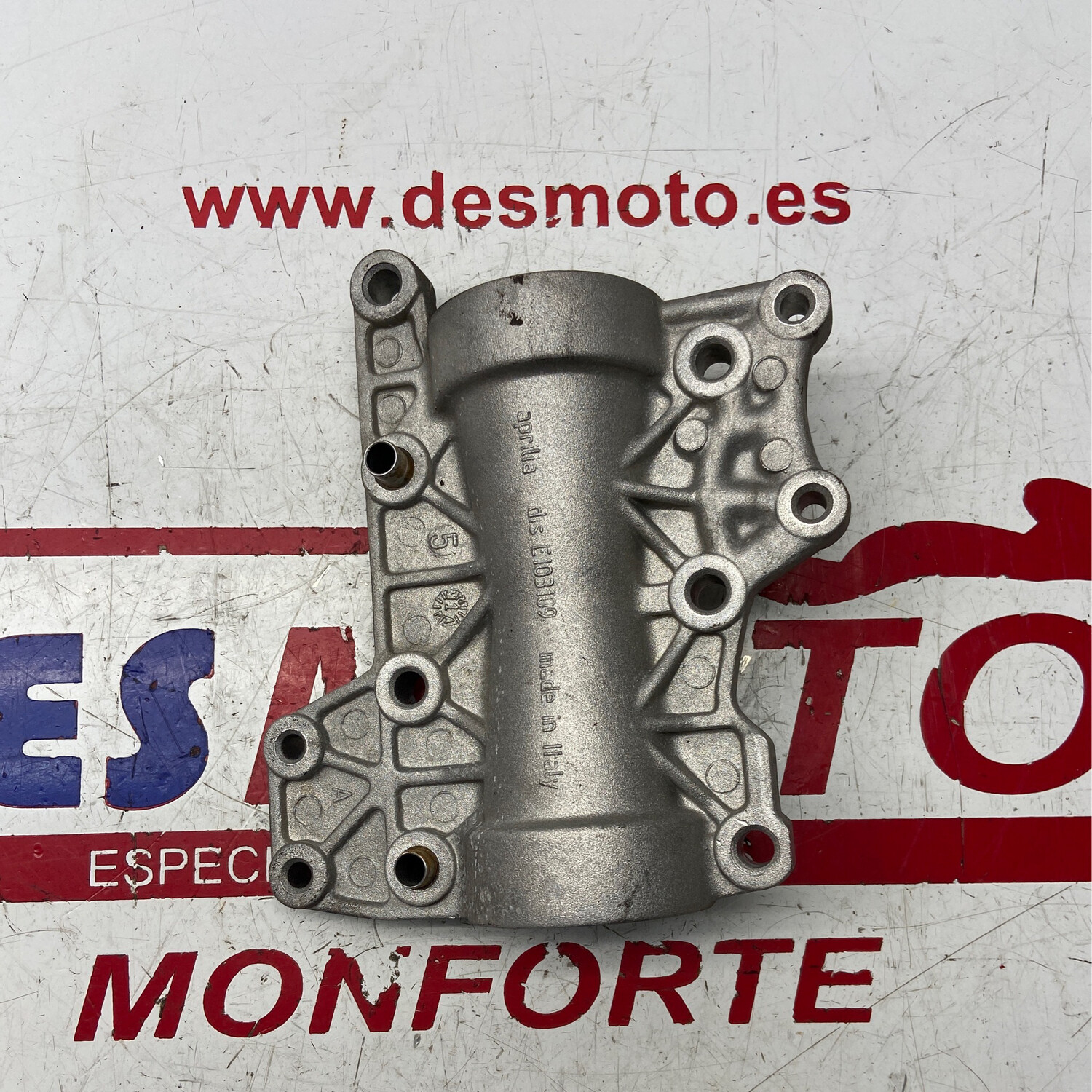 Pipa dirección APRILIA RS4 125 2011-2015
