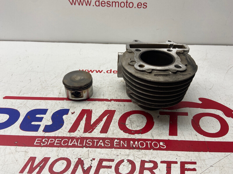 Cilindro y pistón RIYA T9 125 2018