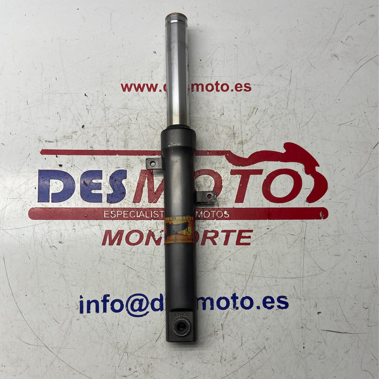 Barra horquilla derecha KYMCO AGILITY CITY 125 CARBURACIÓN
