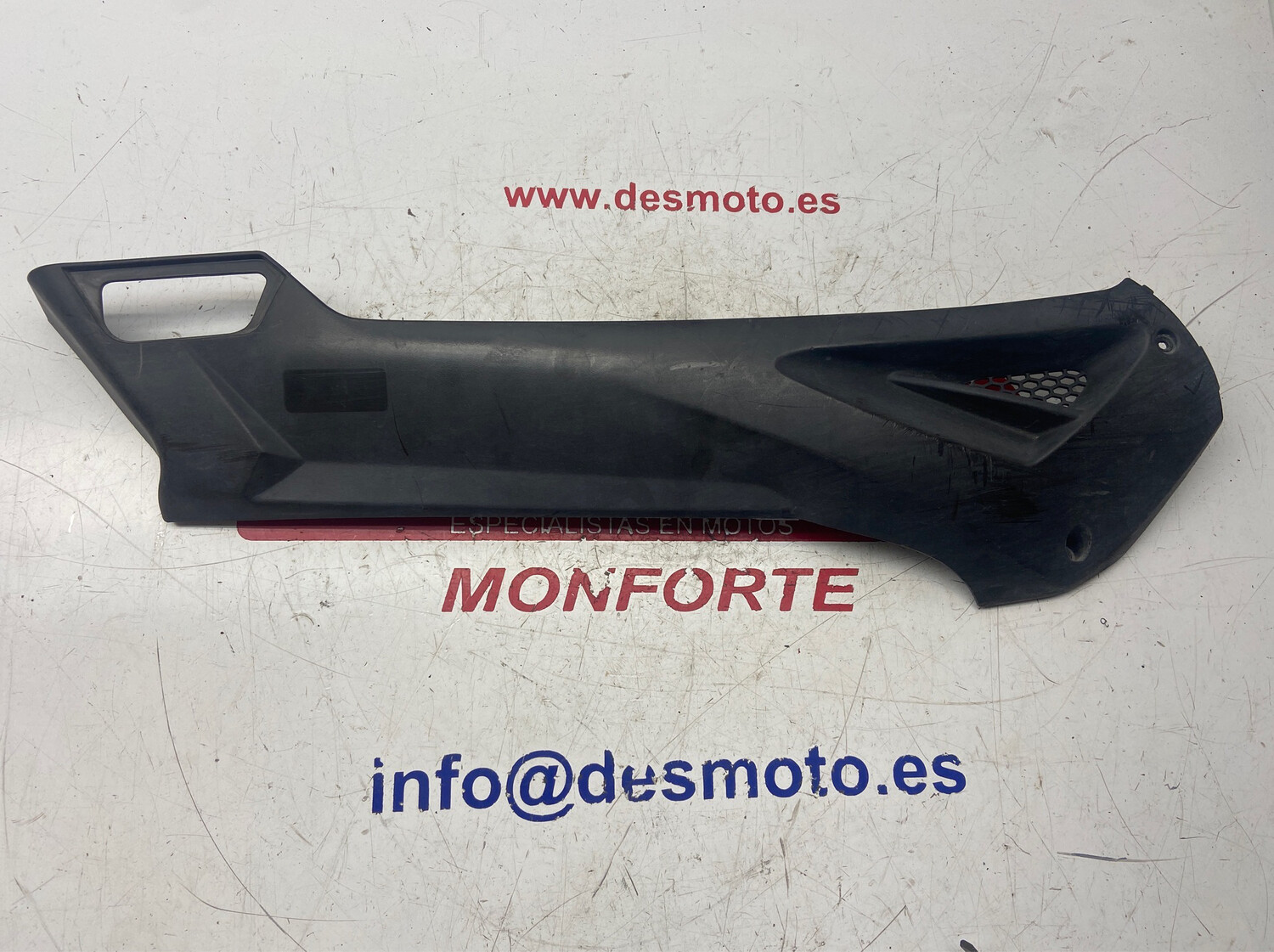 Quilla derecha KYMCO AGILITY CITY 125 CARBURACIÓN