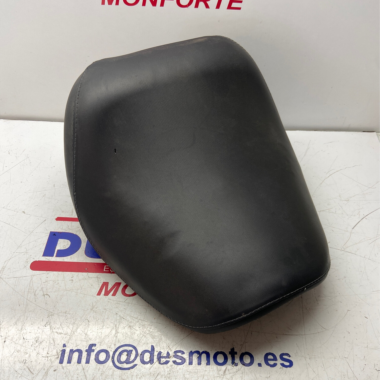 Asiento delantero 2 (ver imágenes) DAELIM DAYSTAR 125