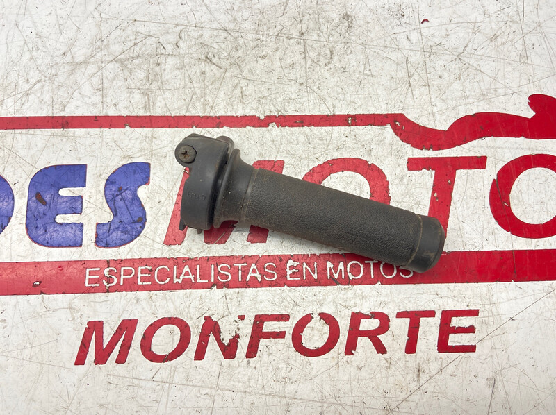 Puño acelerador PEUGEOT TWEET 125 2012