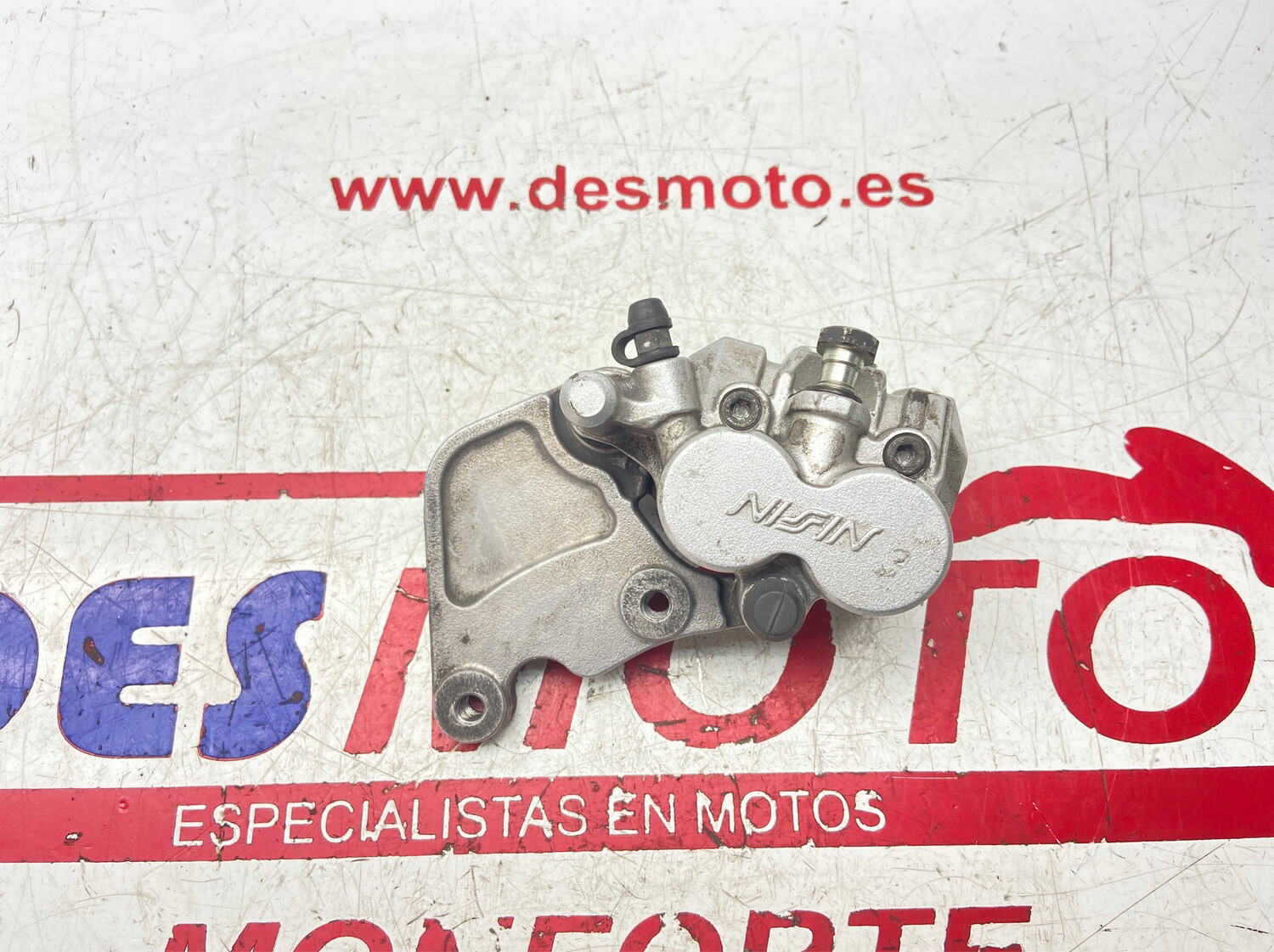 Pinza de freno trasera PEUGEOT SATELIS 250