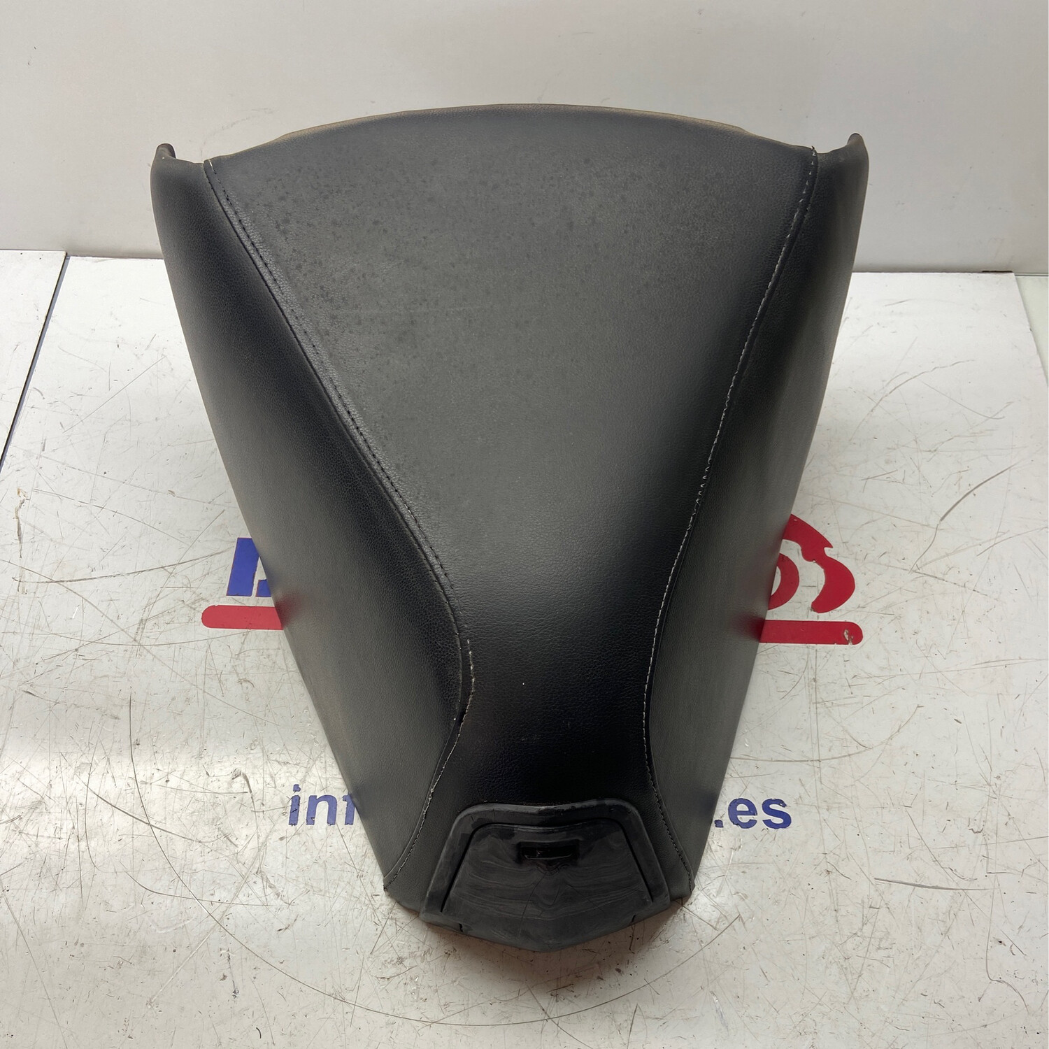 Asiento PEUGEOT SATELIS 125/250