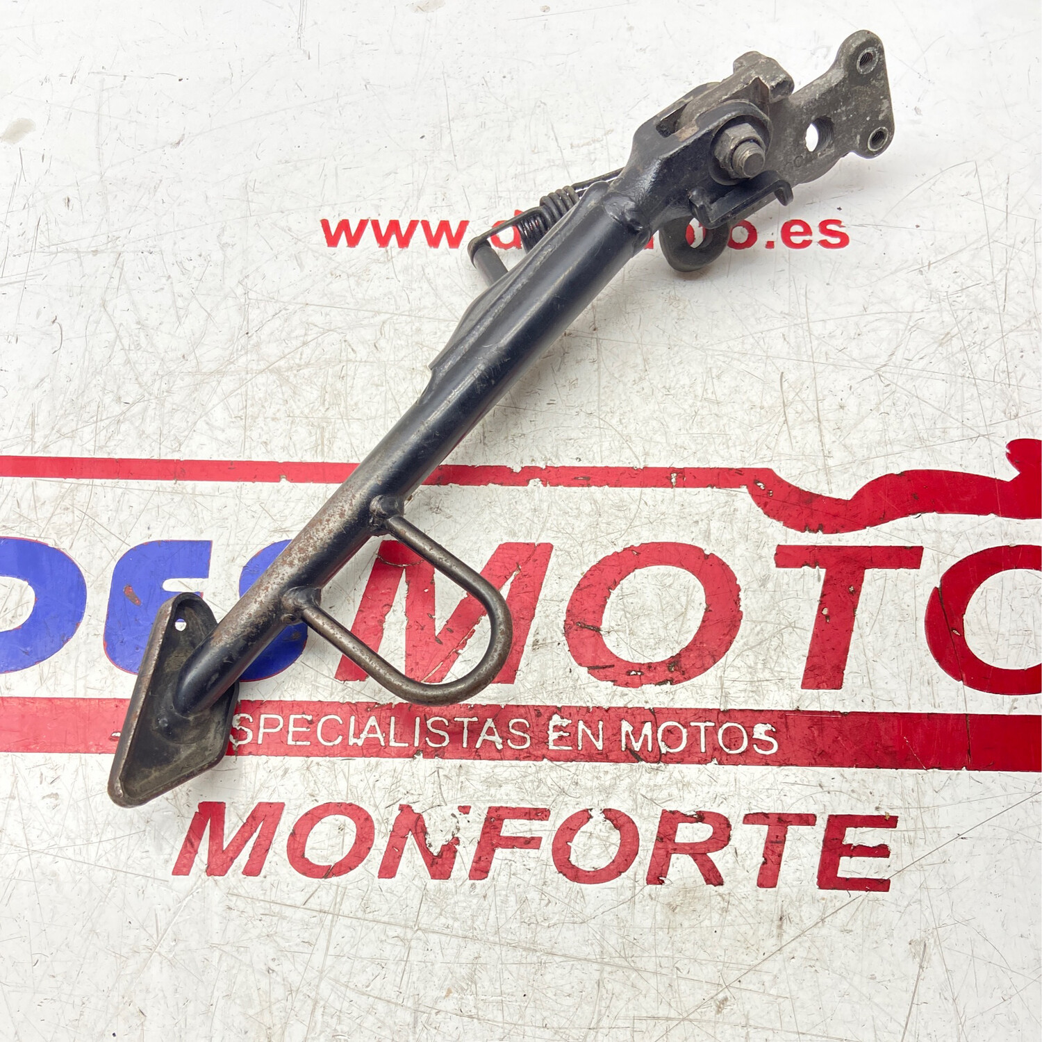 Pata lateral SUZUKI DL 650 VSTROM 2006