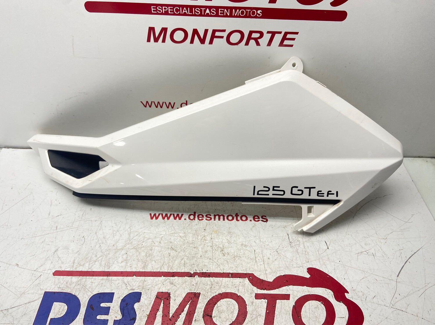 Frontal izquierdo RIYA T9 125 2018