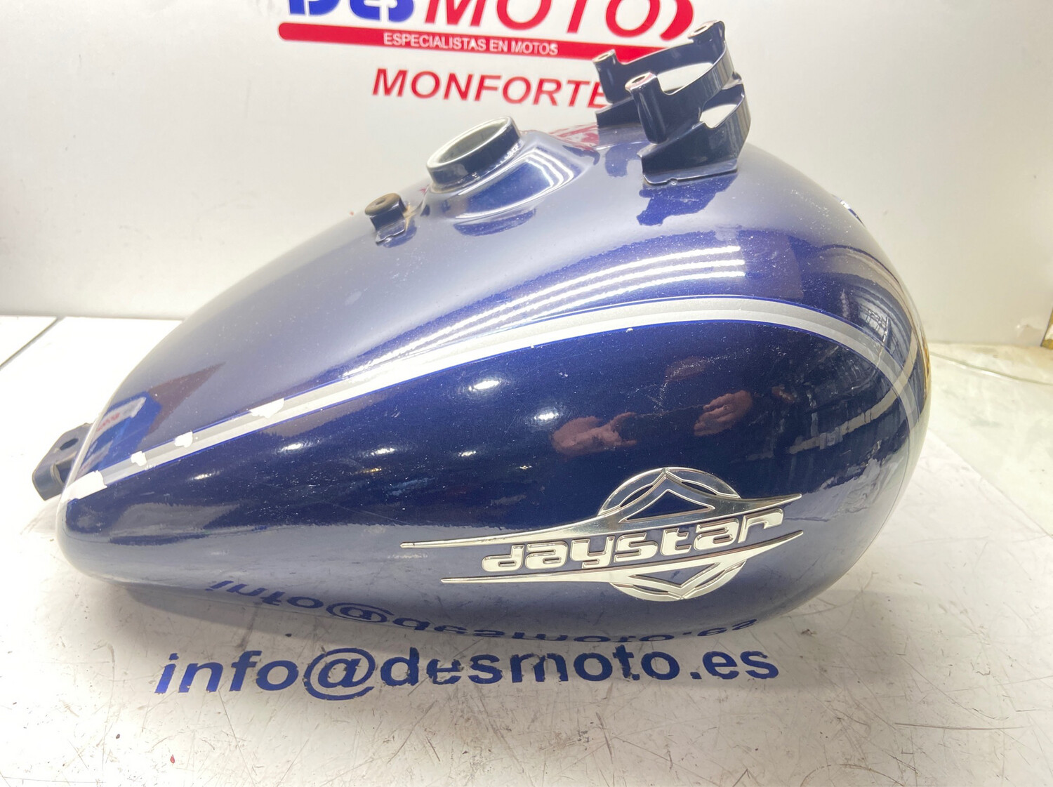 Deposito gasolina DAELIM DAYSTAR 125