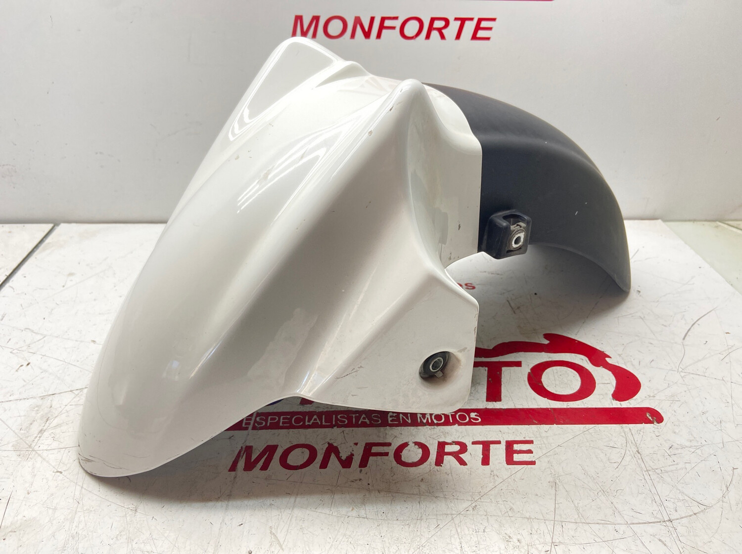 Guardabarros delantero KYMCO SUPERDINK 125/300 2009-2015