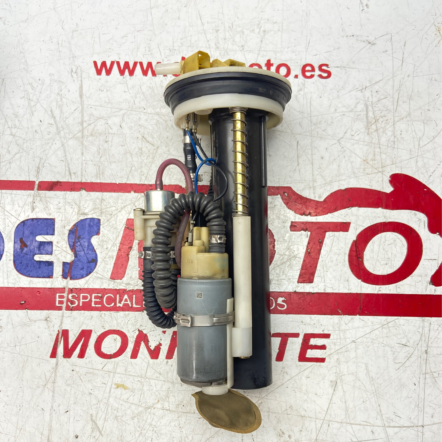 Bomba gasolina PEUGEOT SATELIS 125