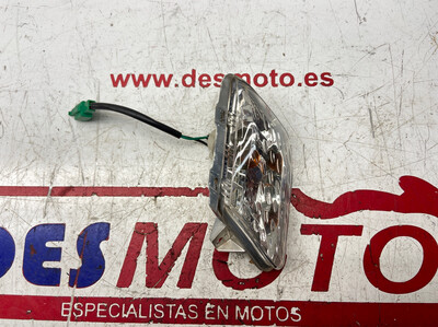 Intermitente delantero derecho YAMAHA X MAX 125 2006