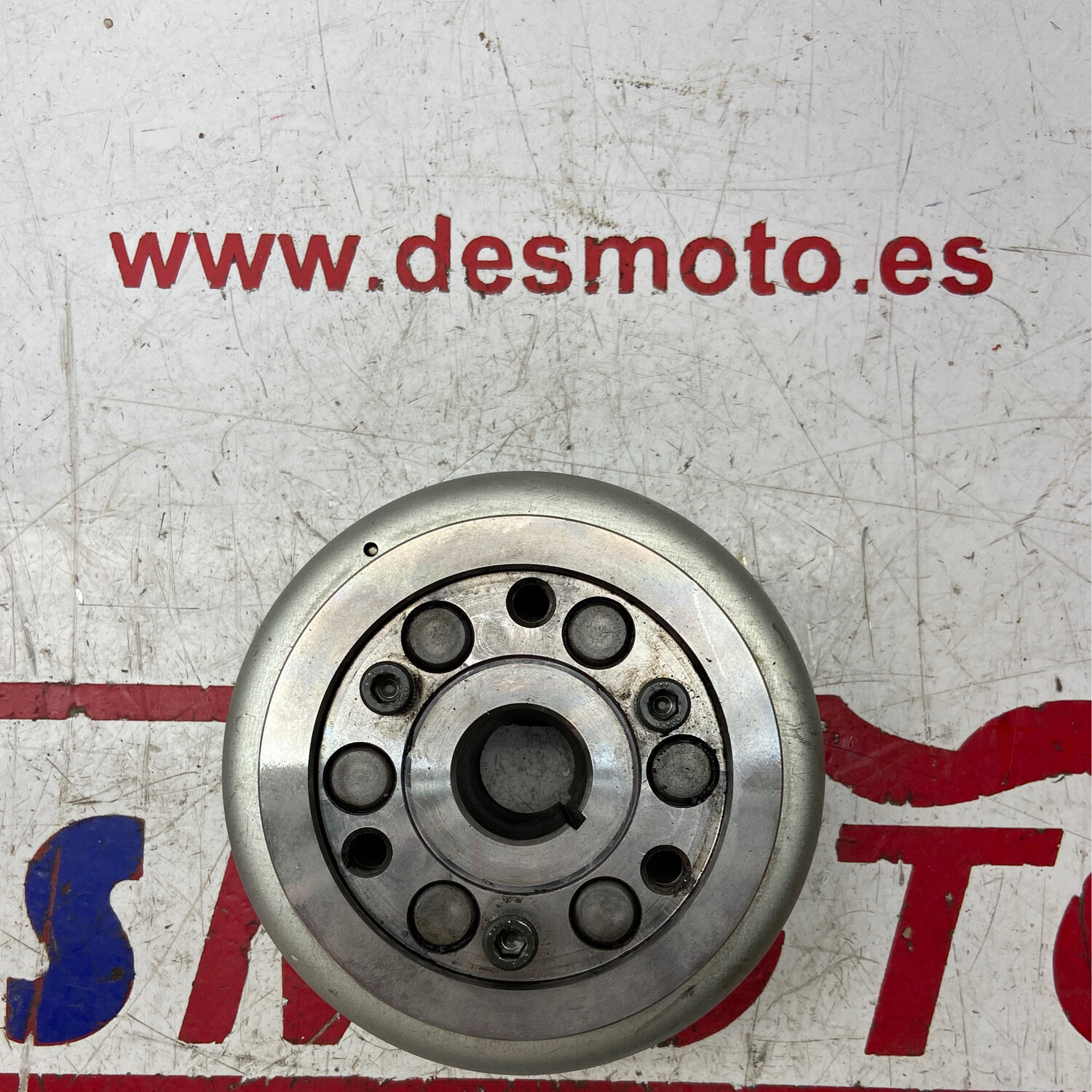 Plato magnetico SUZUKI BURGMAN 125/200 2007-2010