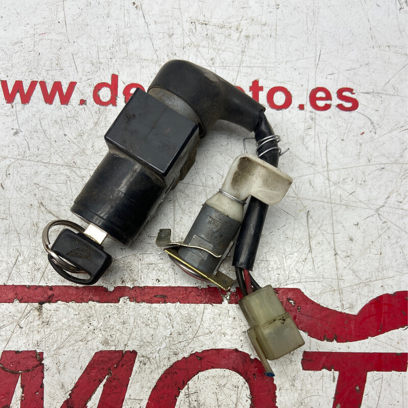 Cerraduras con llave HONDA LEAD 100 2003-2010