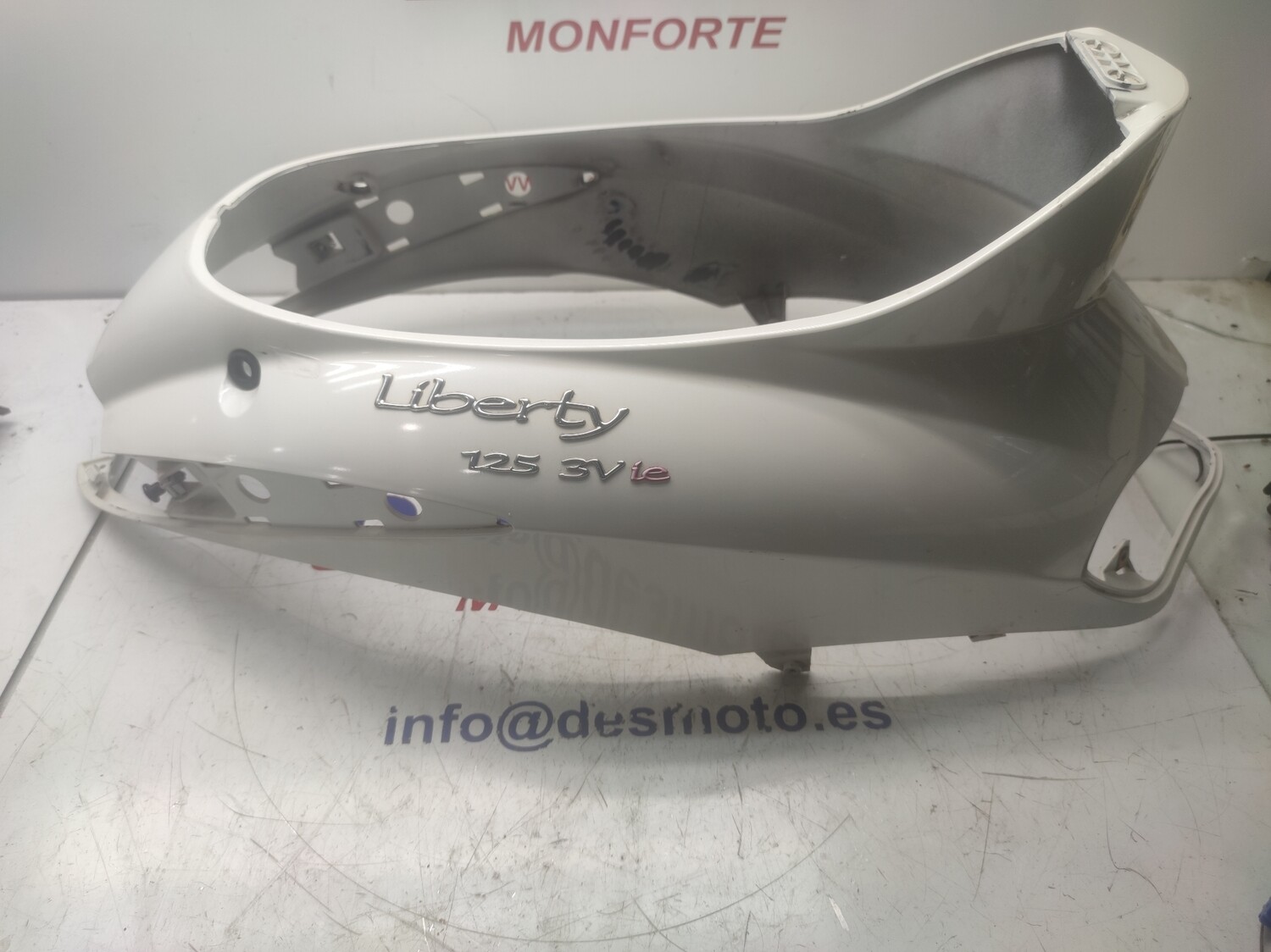 Laterales traseros PIAGGIO LIBERTY 125