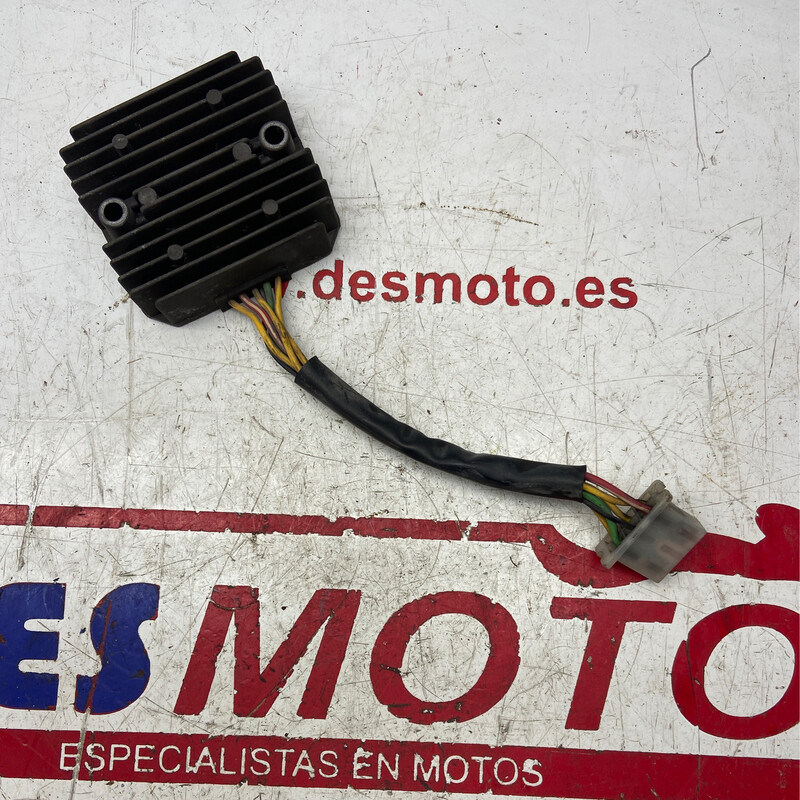 Regulador HONDA FES 125 PANTHEON 2006
