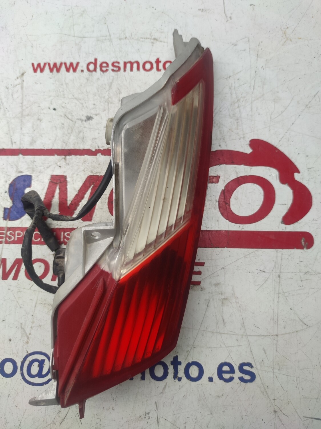 Piloto trasero derecho HONDA FES 125 PANTHEON 2006