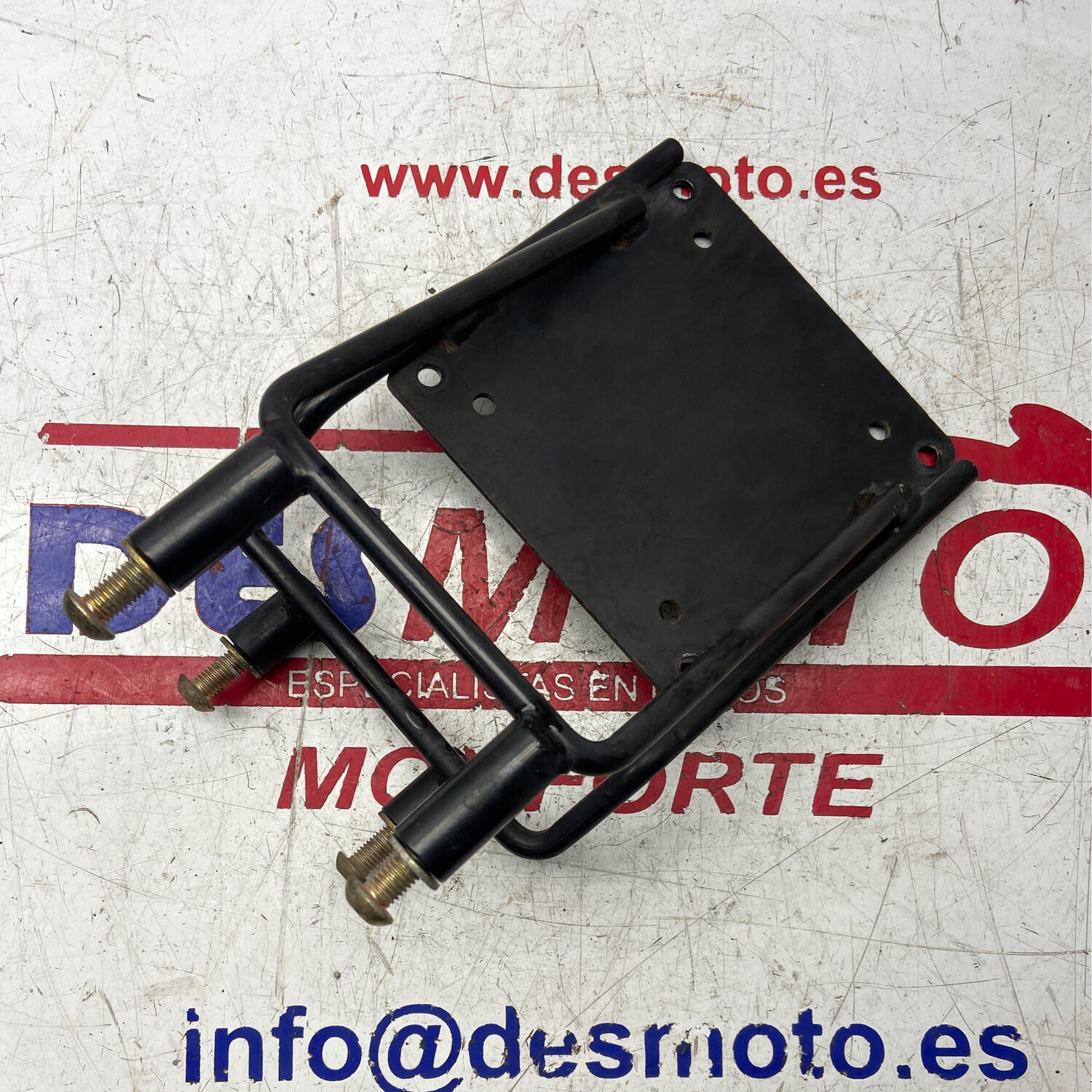 Soporte maleta SUZUKI BURGMAN 250