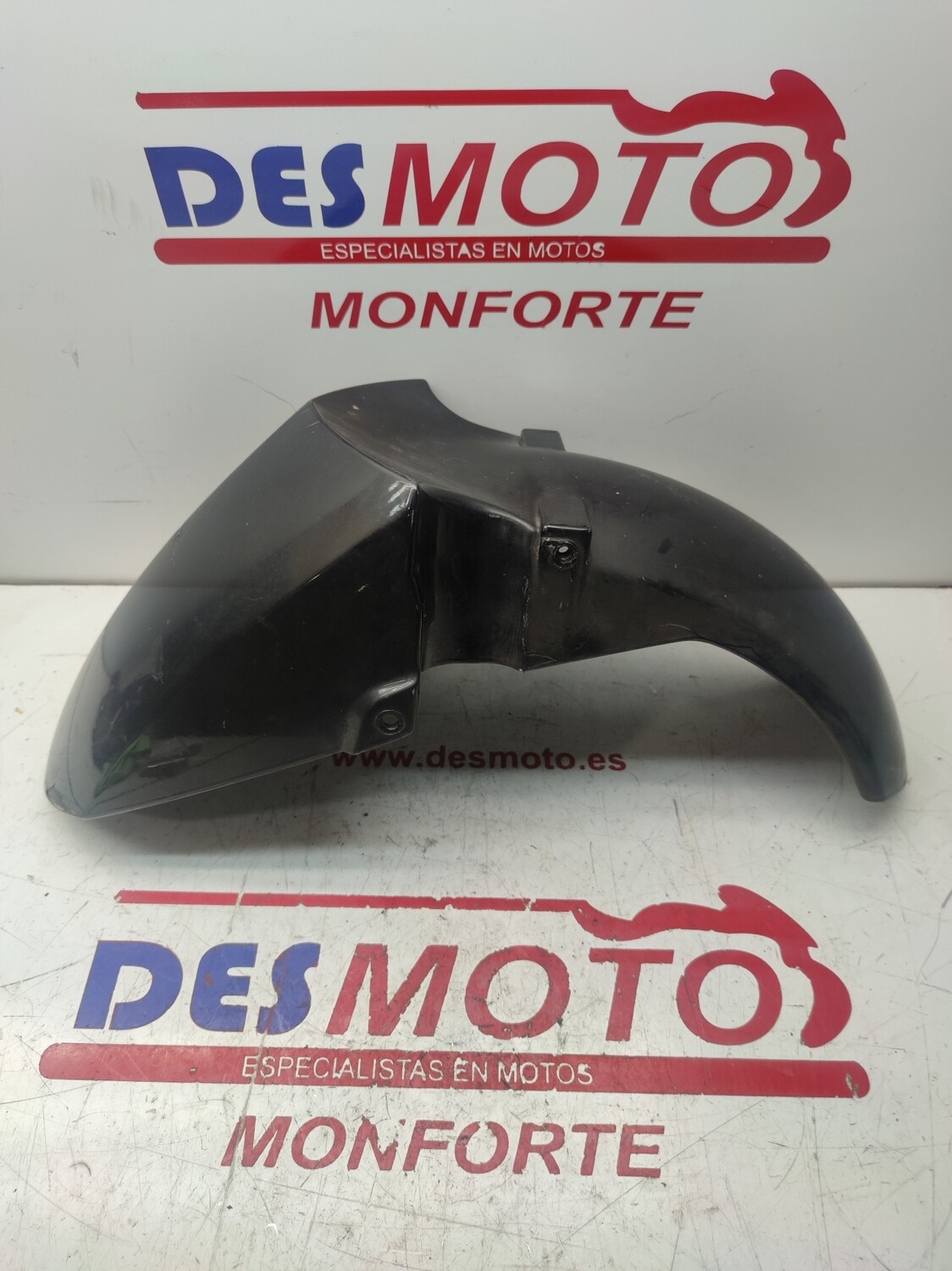 Guardabarros delantero (ver imagen)HONDA FES 125 PANTHEON 2006