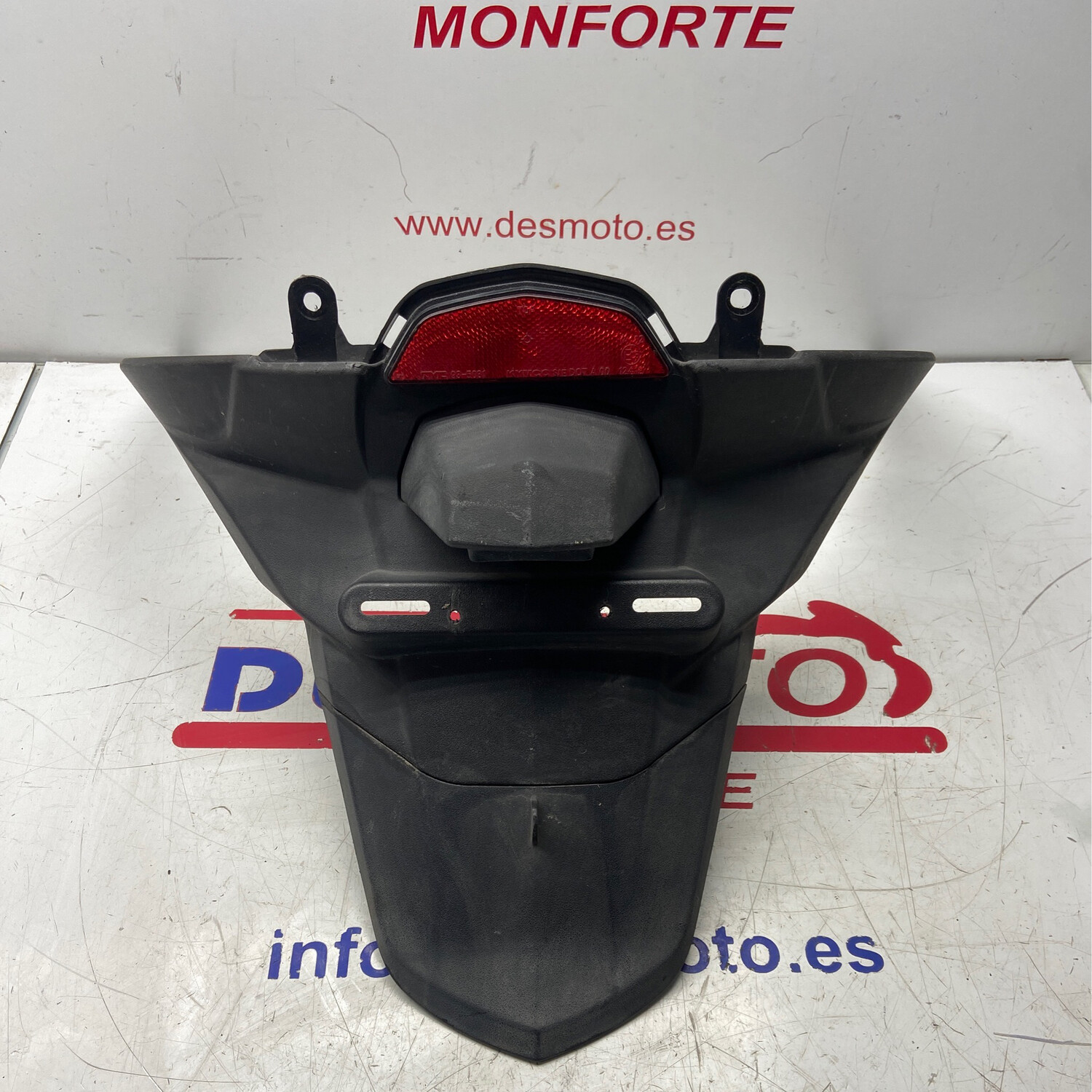 Portamatriculas KYMCO SUPERDINK 125 2009-2015