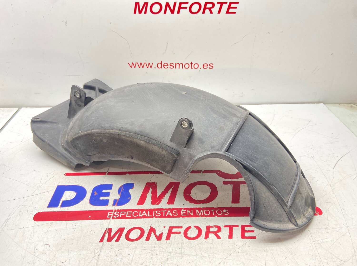 Guardabarros trasero KYMCO SUPERDINK 125 2009-2015