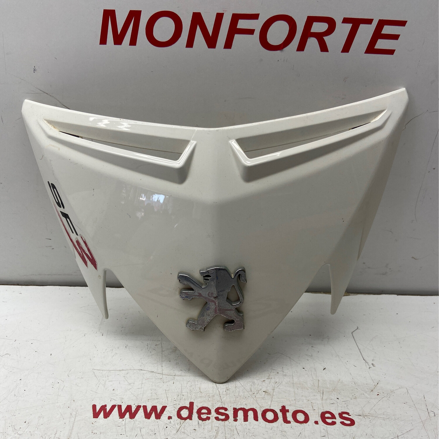 Tapa bajo manillar PEUGEOT SPEEDFIGHT 3