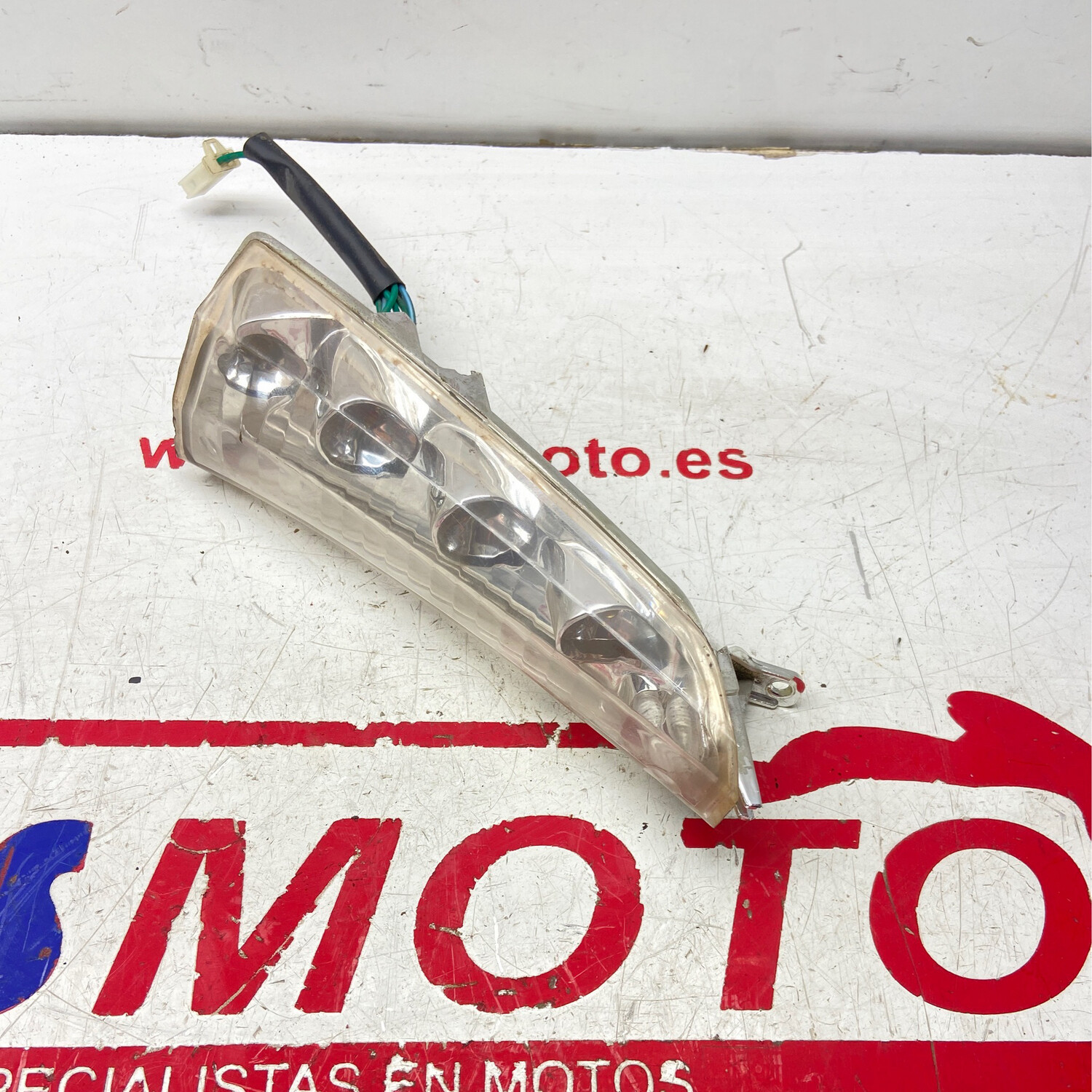 Intermitente delantero derecho PEUGEOT SPEEDFIGHT 3