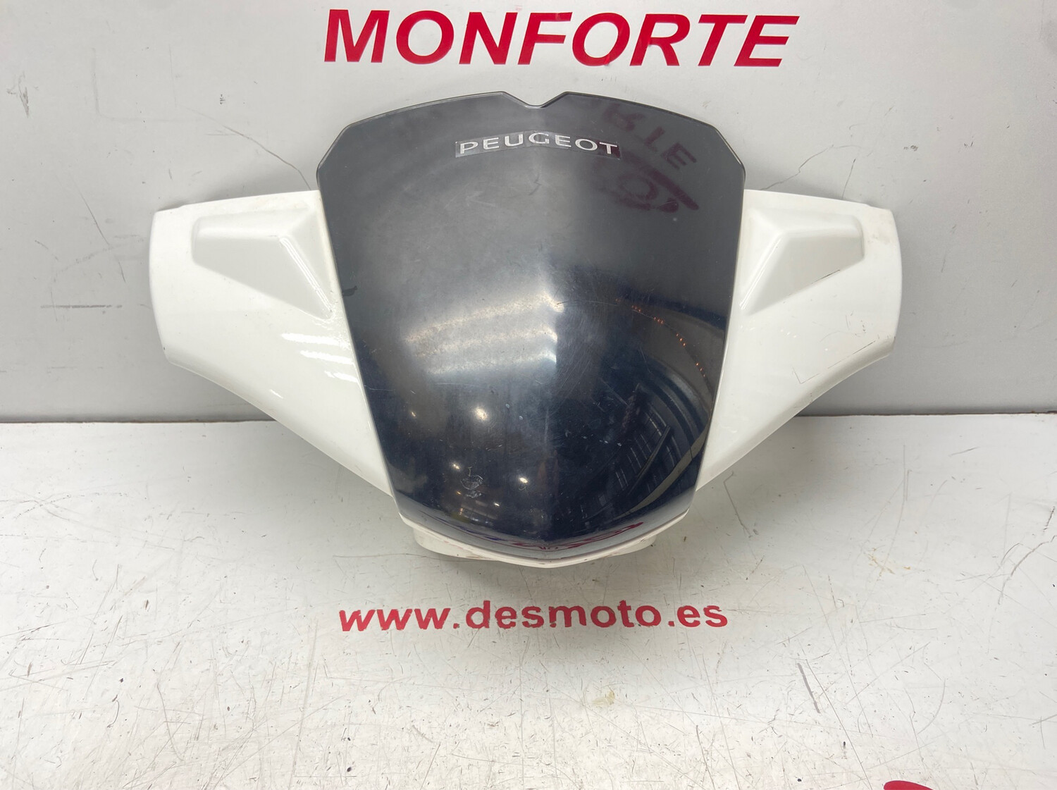 Frontal manillar PEUGEOT KISBEE 2014