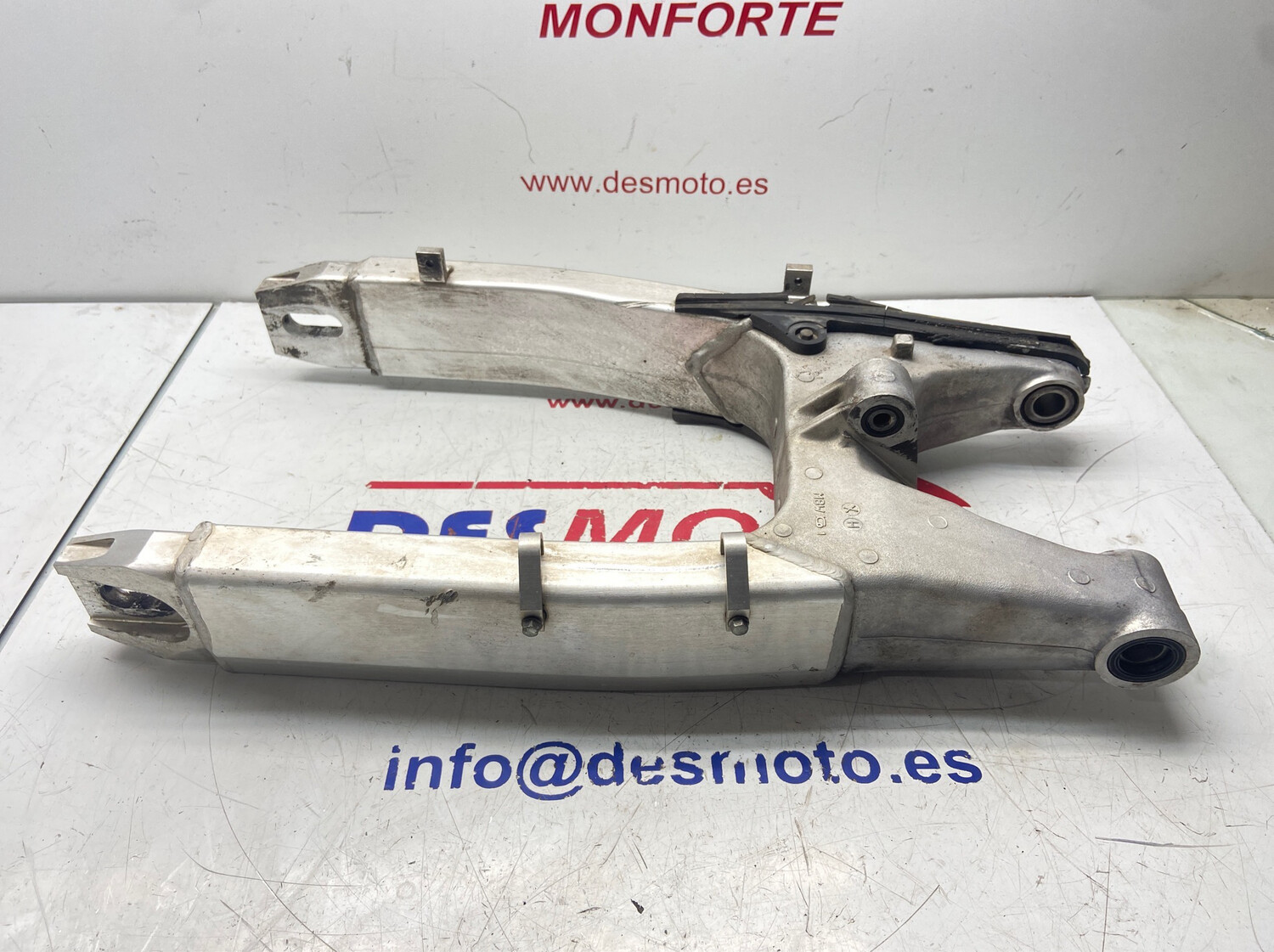 Basculante HONDA CBR 600F 2000