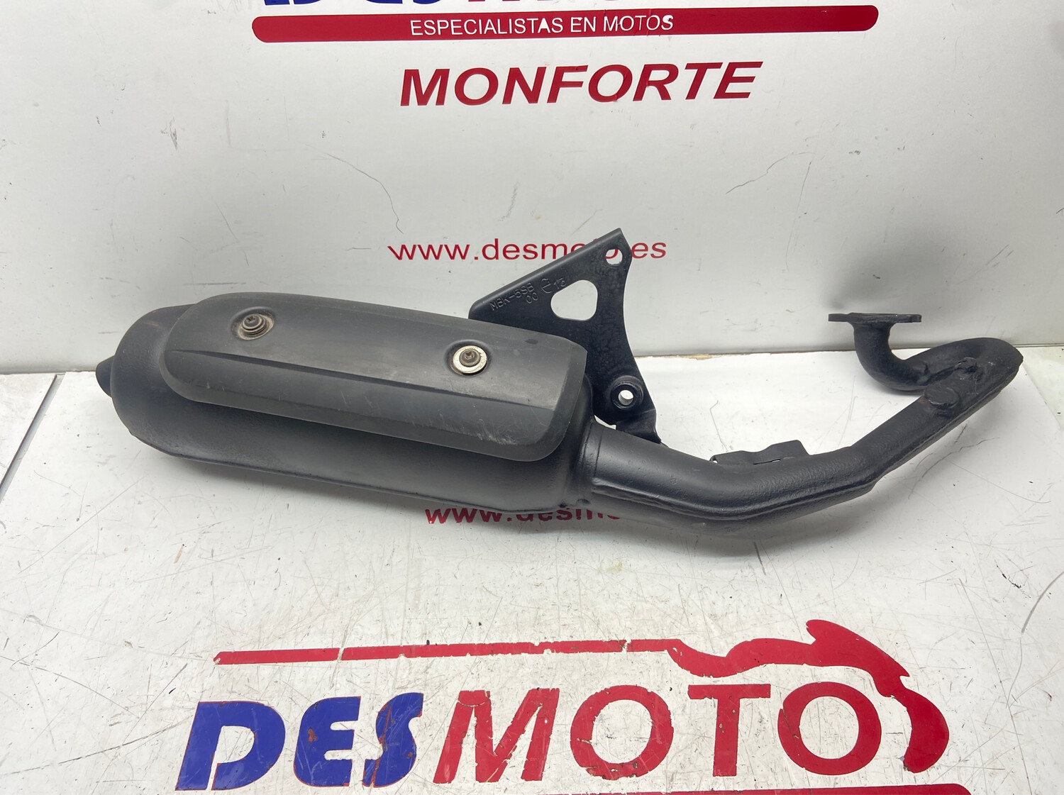 Tubo de escape YAMAHA JOG RR/NEOS/AEROX