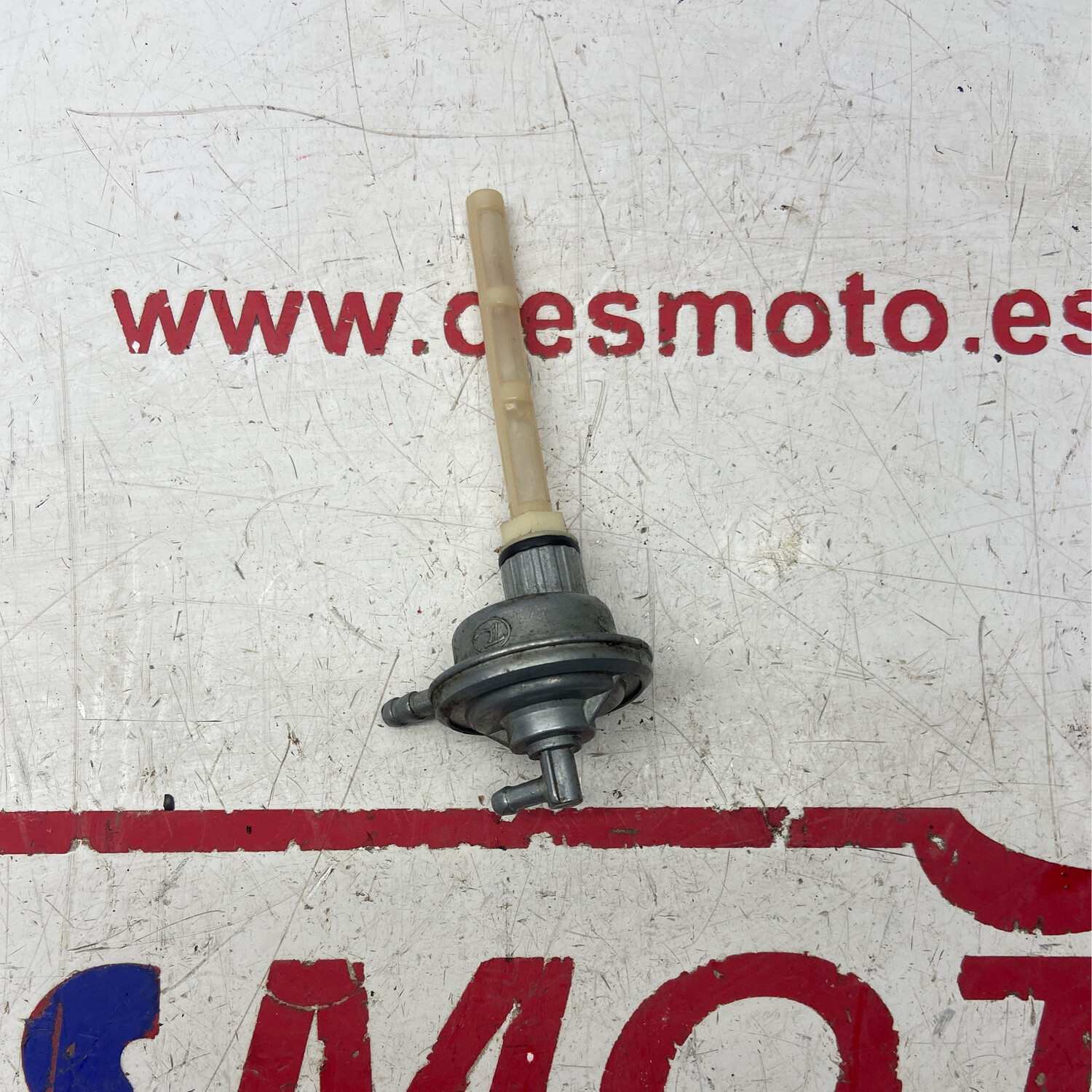 Grifo gasolina PEUGEOT TWEET 125 2012