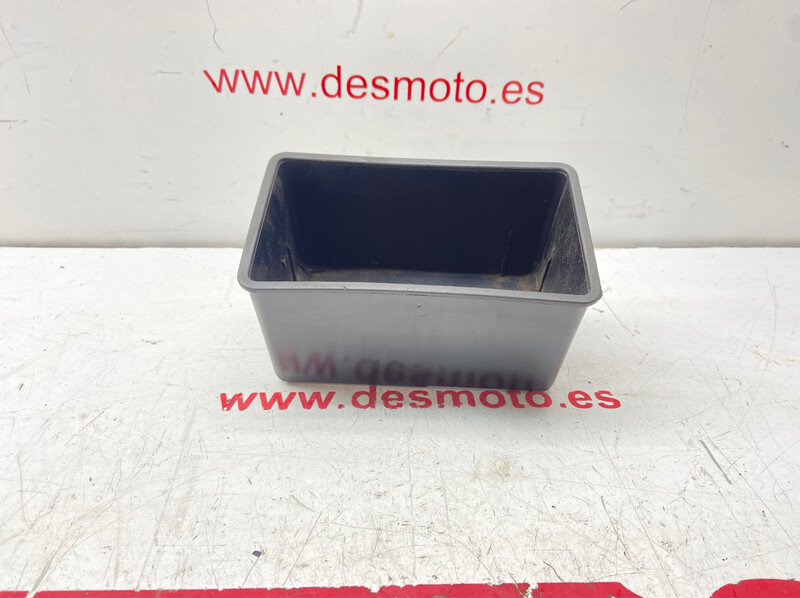 Caja batería PIAGGIO VESPA LX 50