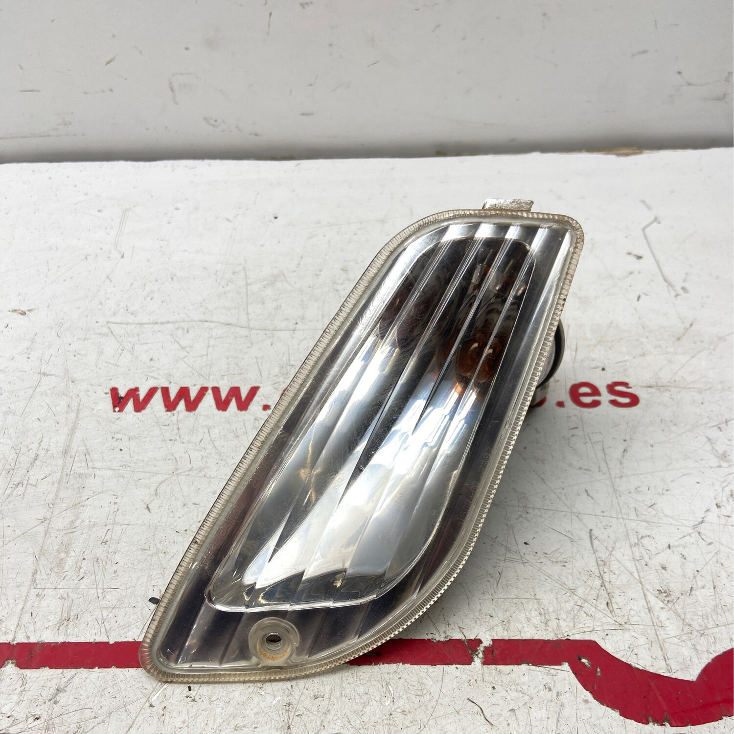 Intermitente delantero izquierdo PIAGGIO VESPA LX 50