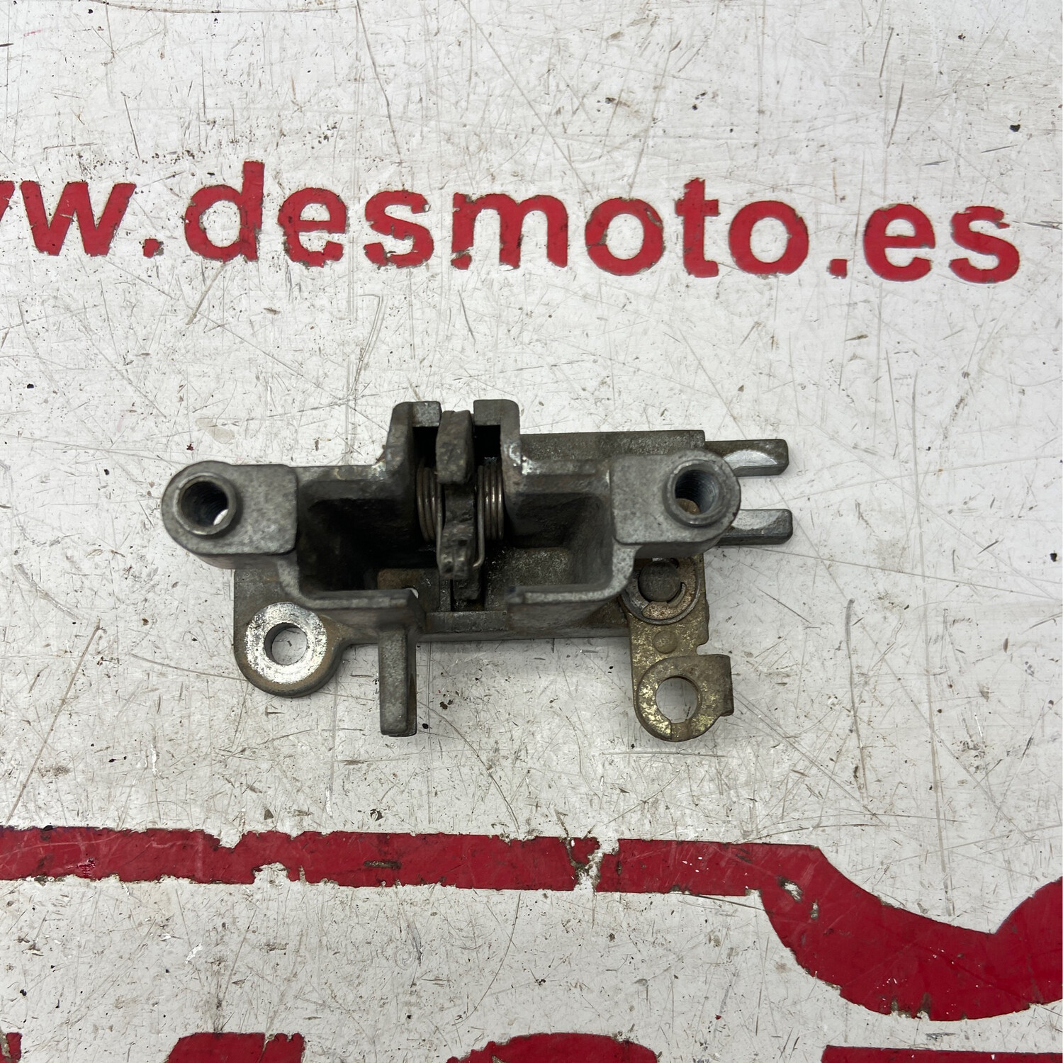 Cierre asiento KYMCO PEOPLE S 125