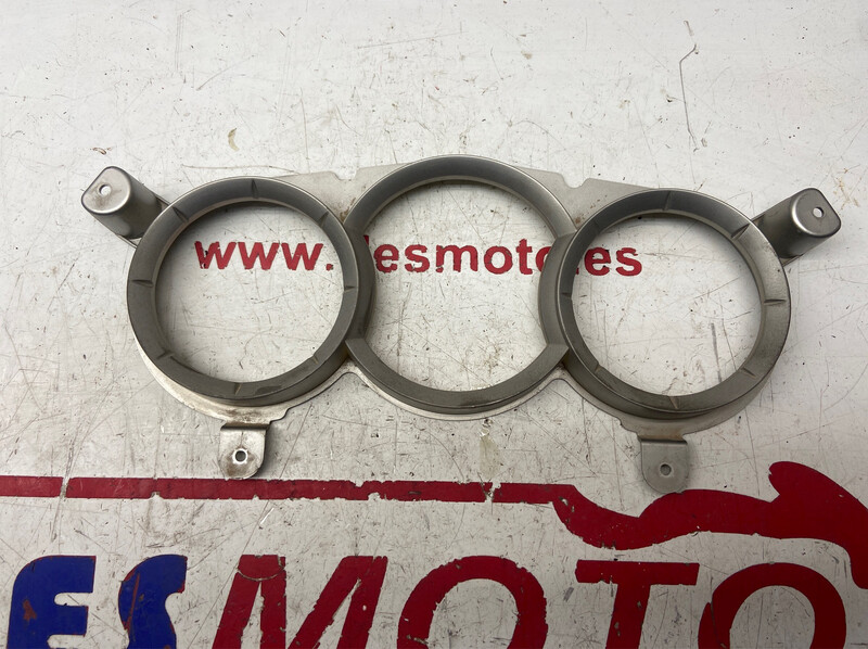 Embellecedor cuentakilometros PEUGEOT SATELIS 125 ABS 2013-2018