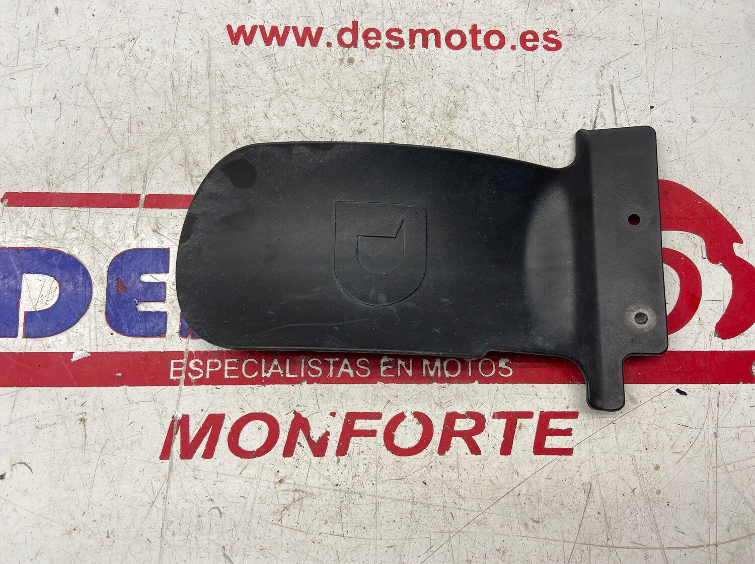 Guardabarros trasero DERBI SENDA DRD PRO 50