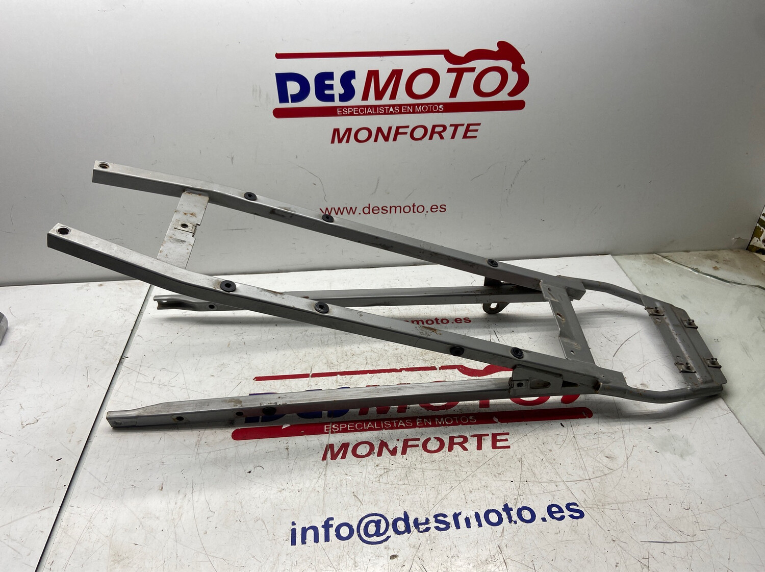 Subchasis trasero DERBI SENDA DRD PRO 50