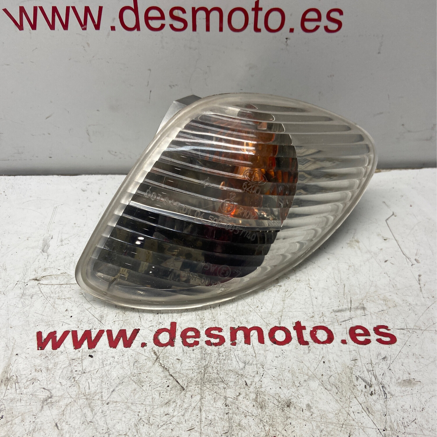 Piloto intermitente trasero derecho PIAGGIO X9