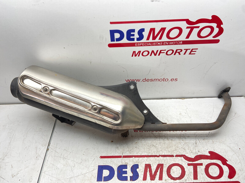 Tubo de escape HONDA SH/ DYLAN 125/150 CARBURACION