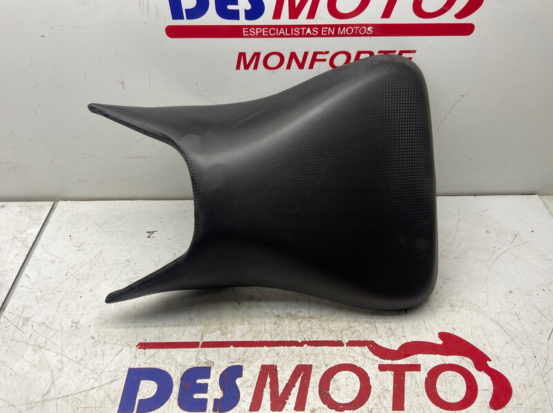Asiento RIEJU RS2 MATRIX 125