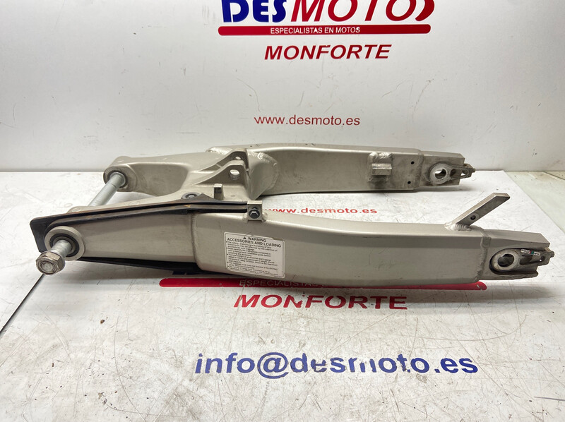 Basculante HONDA CBF 600 2007 HORNET