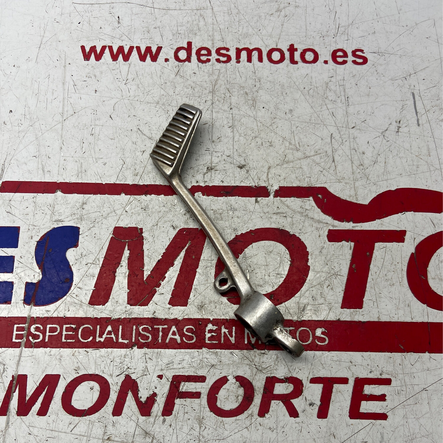 Pedal de freno trasero HONDA CBR 600F 2000