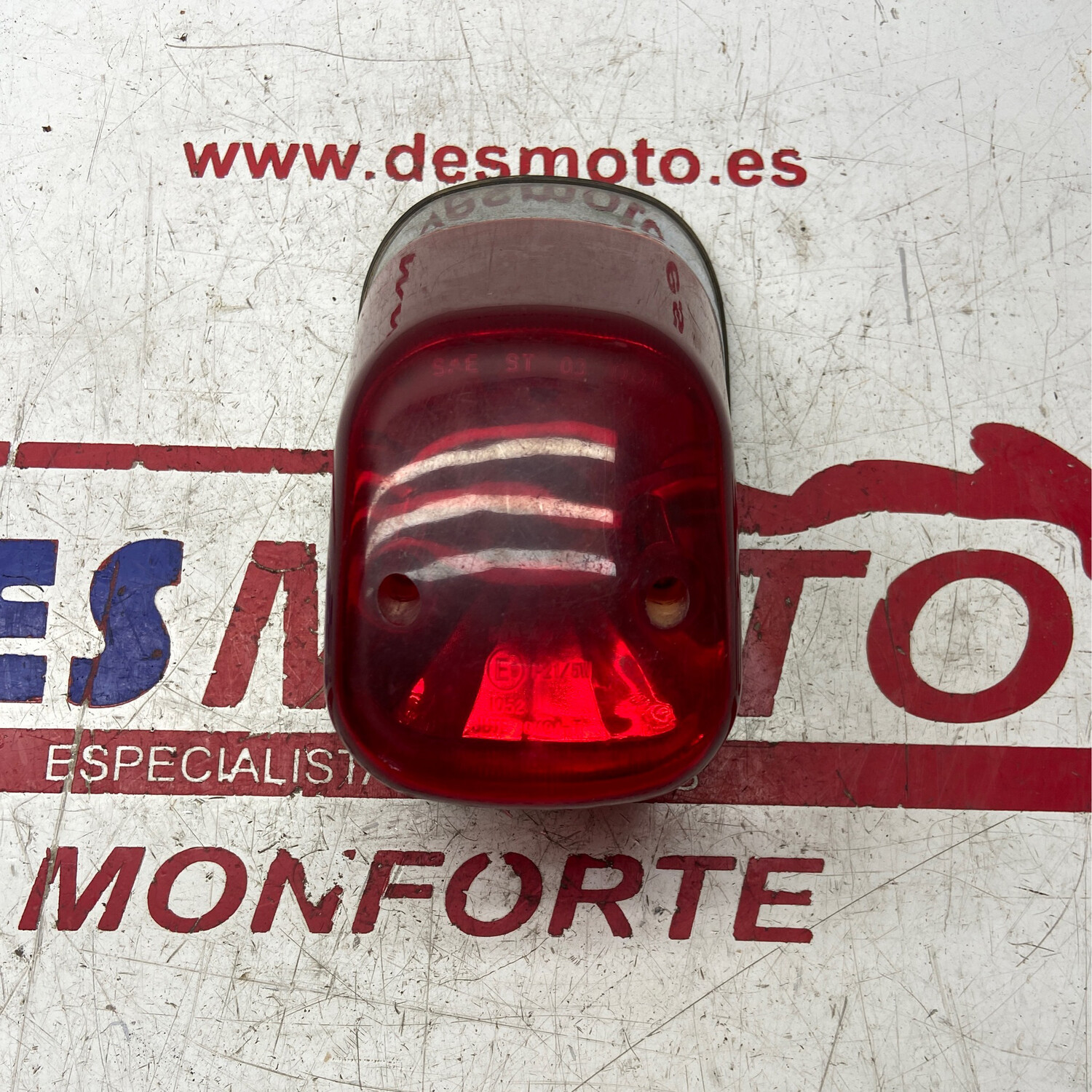 Piloto trasero DAELIM DAYSTAR 125