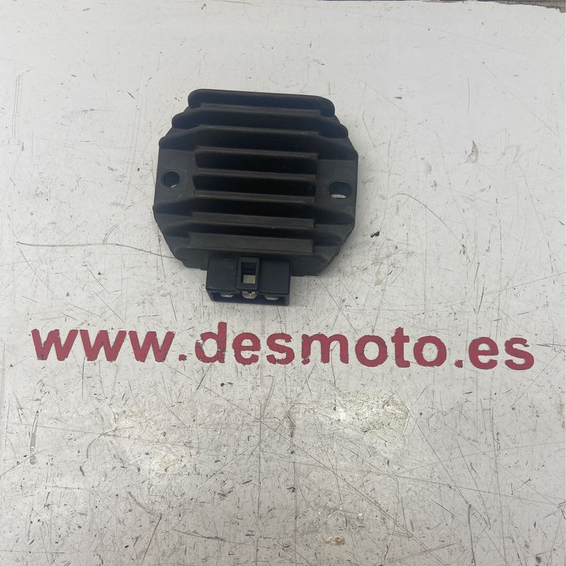 Regulador PIAGGIO BEVERLY 125 2004-2008
