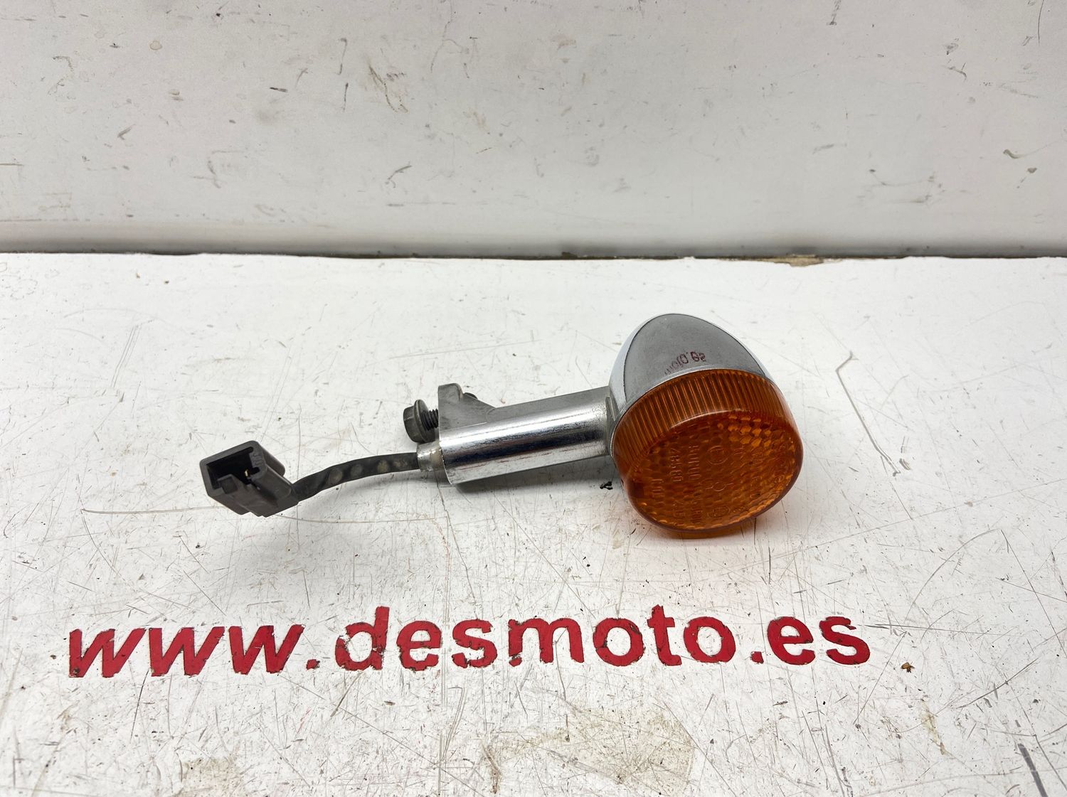 Intermitente trasero izquierdo YAMAHA WHY 50