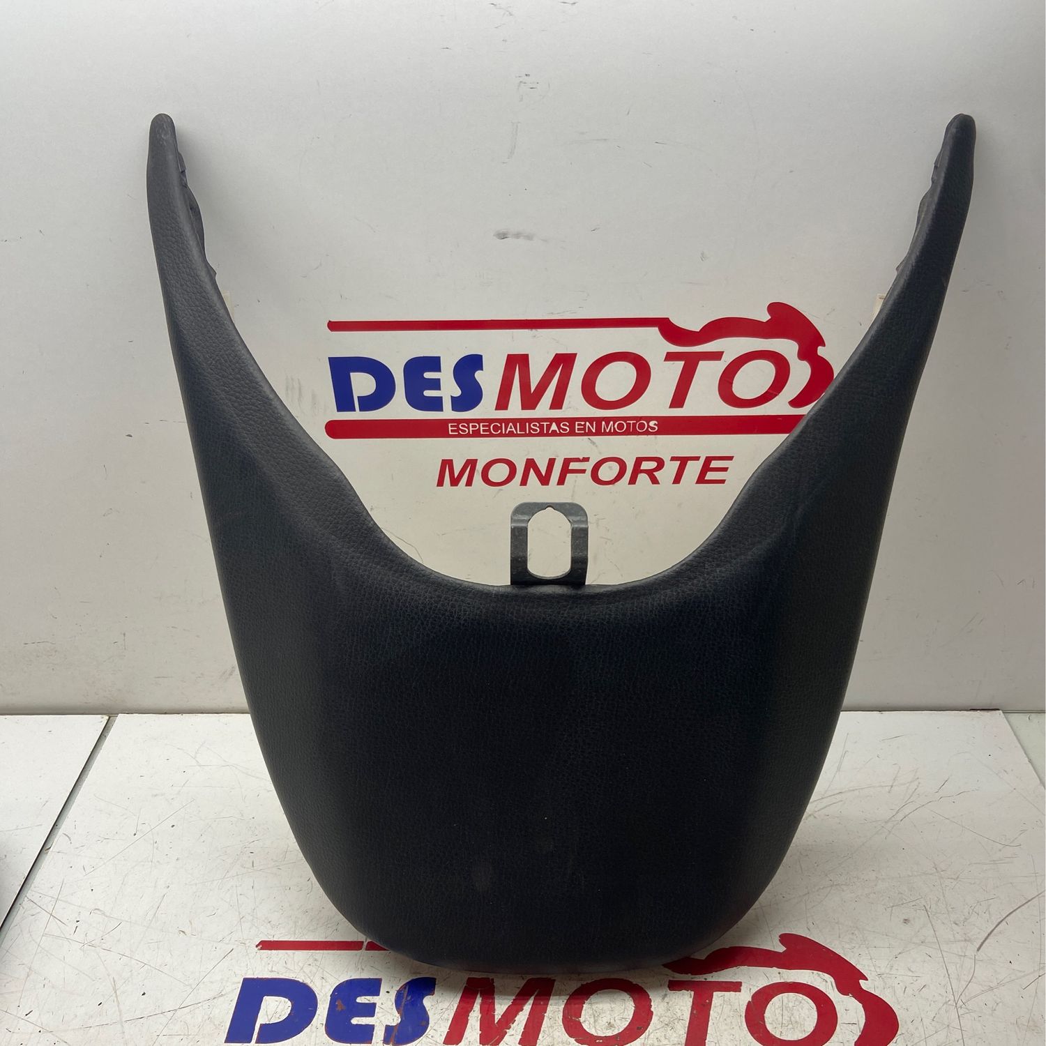 Asiento trasero HONDA FORZA 250 (2004-2007)