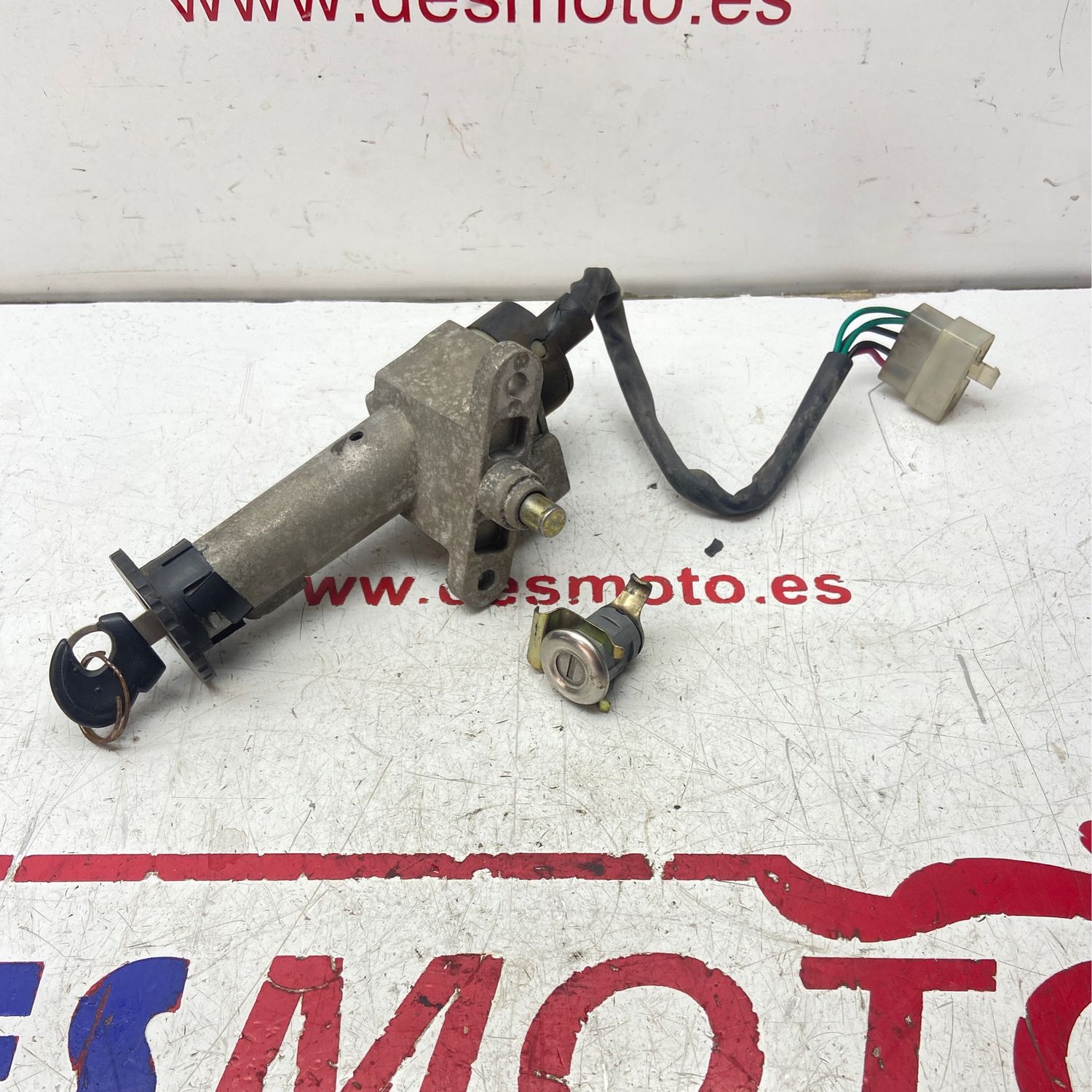 Cerraduras con llave SYM SYMPHONY SR 125 2012