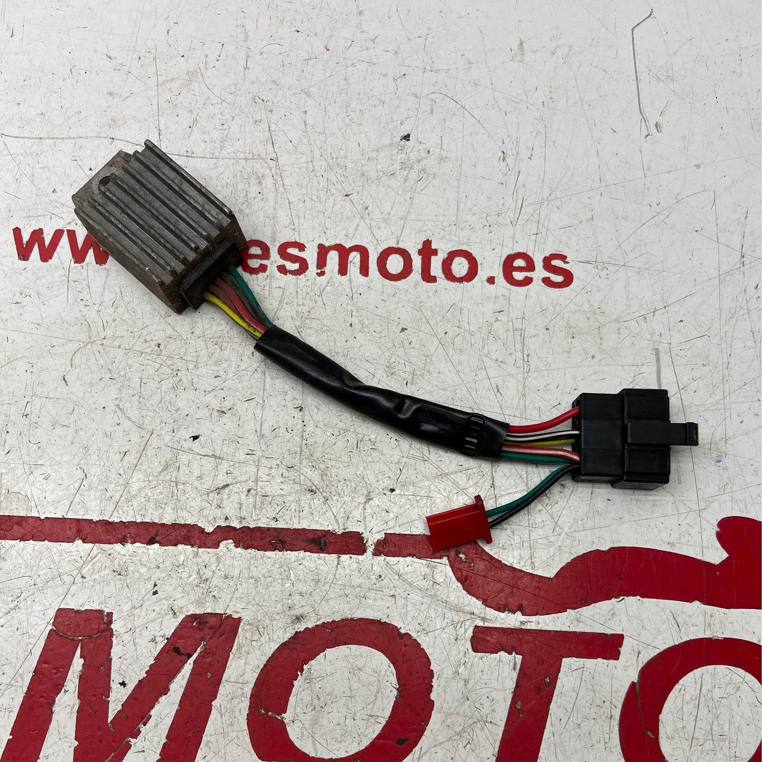 Regulador SYM GTS 125 EVO 2012