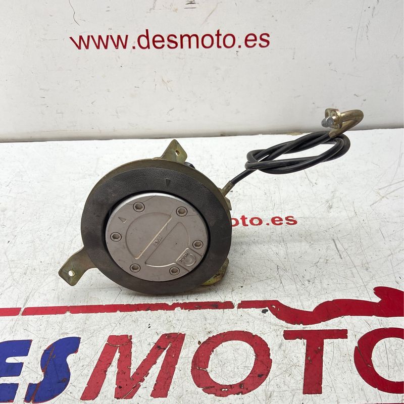 Tapón de gasolina con cable SYM GTS 125 EVO 2012