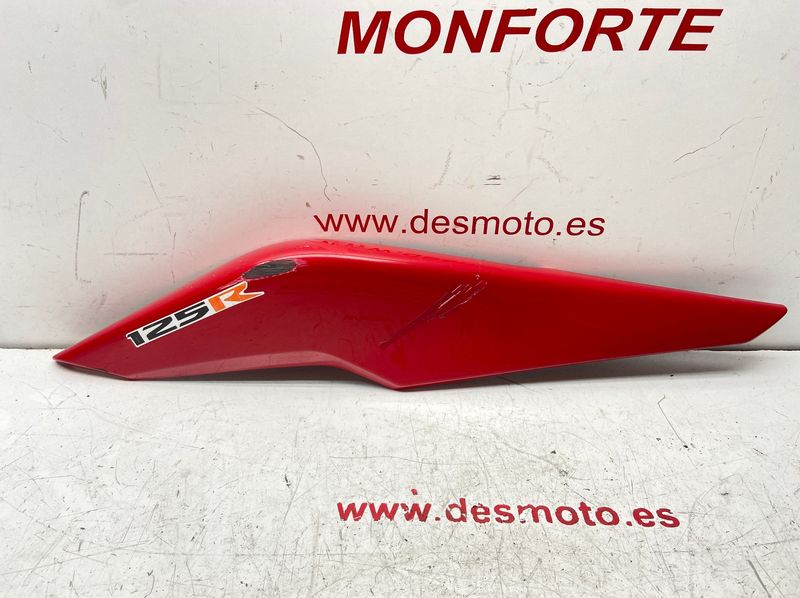 Lateral trasero derecho (ver imágenes) HONDA CBR 125R 2011